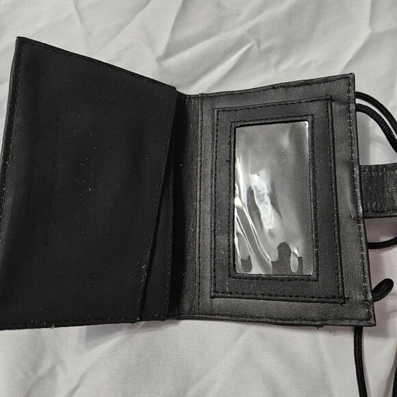 Lot Of 3 Womens Wallets Multi-Color Different Designers - Picture 15 of 16